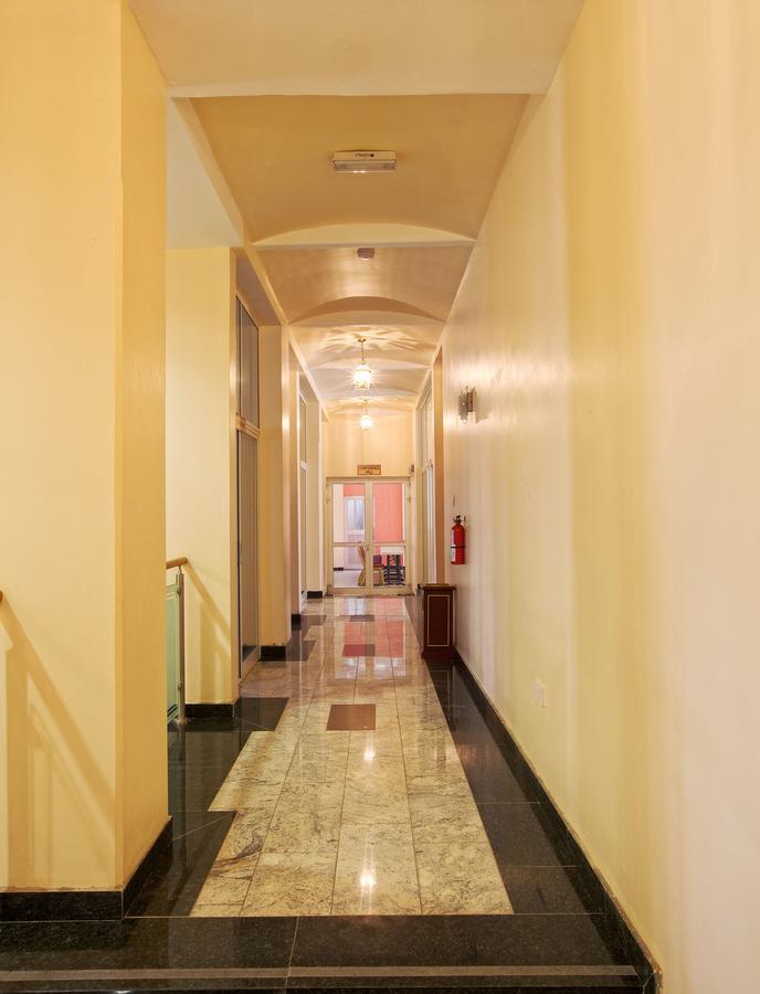 Oxygen Holiday Resort Owerri Bagian luar foto