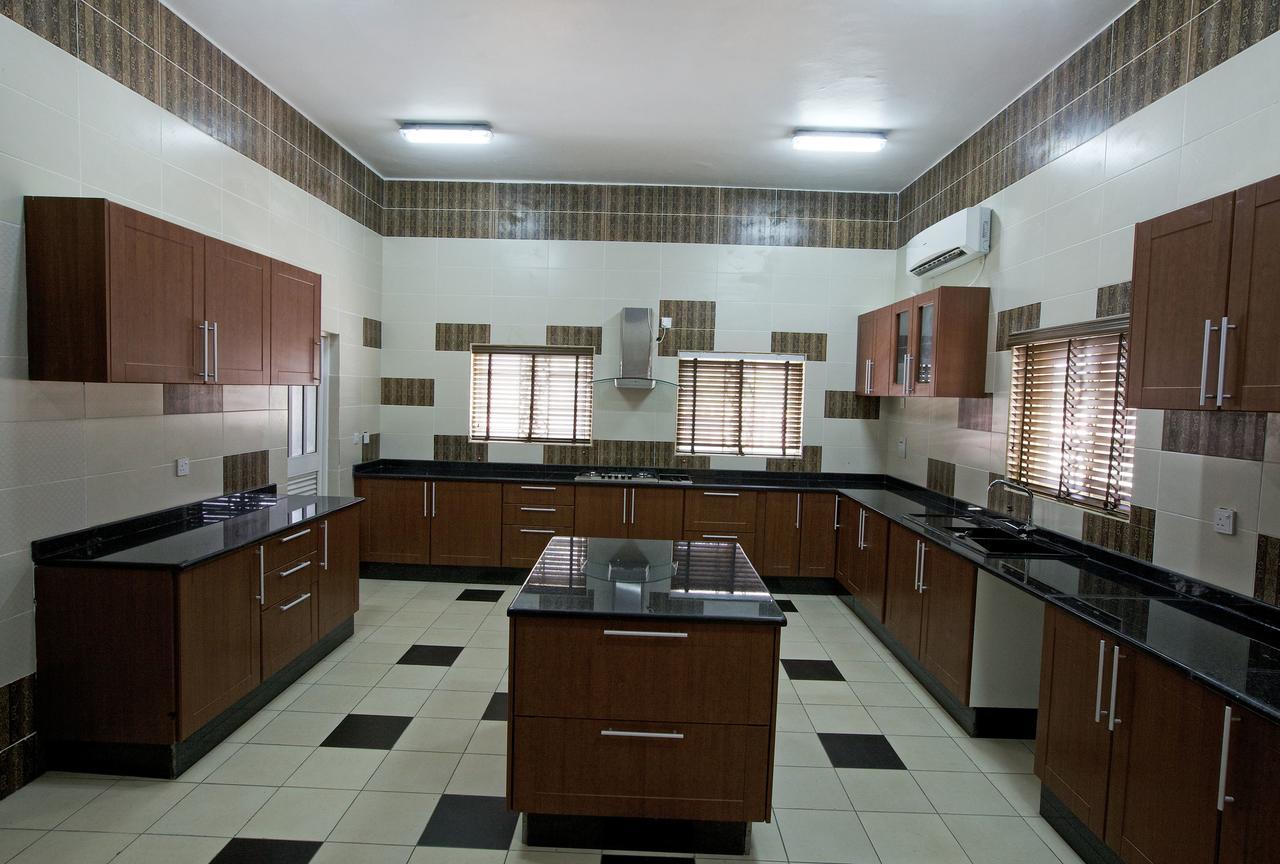 Oxygen Holiday Resort Owerri Bagian luar foto