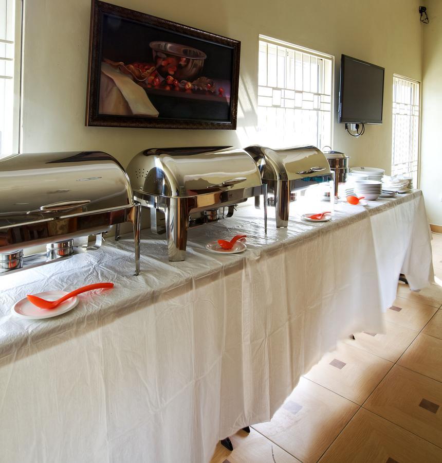 Oxygen Holiday Resort Owerri Bagian luar foto