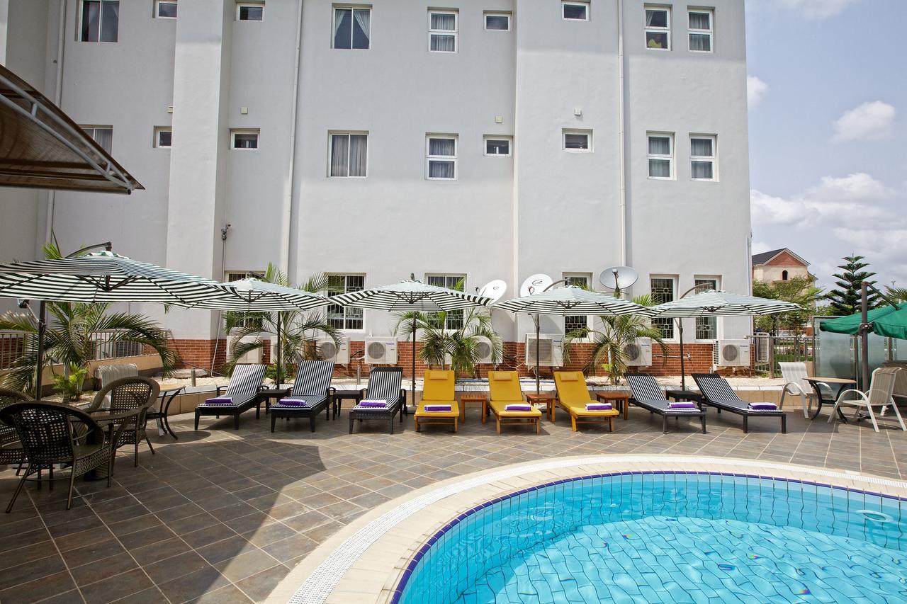 Oxygen Holiday Resort Owerri Bagian luar foto
