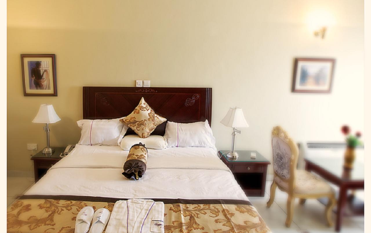 Oxygen Holiday Resort Owerri Bagian luar foto
